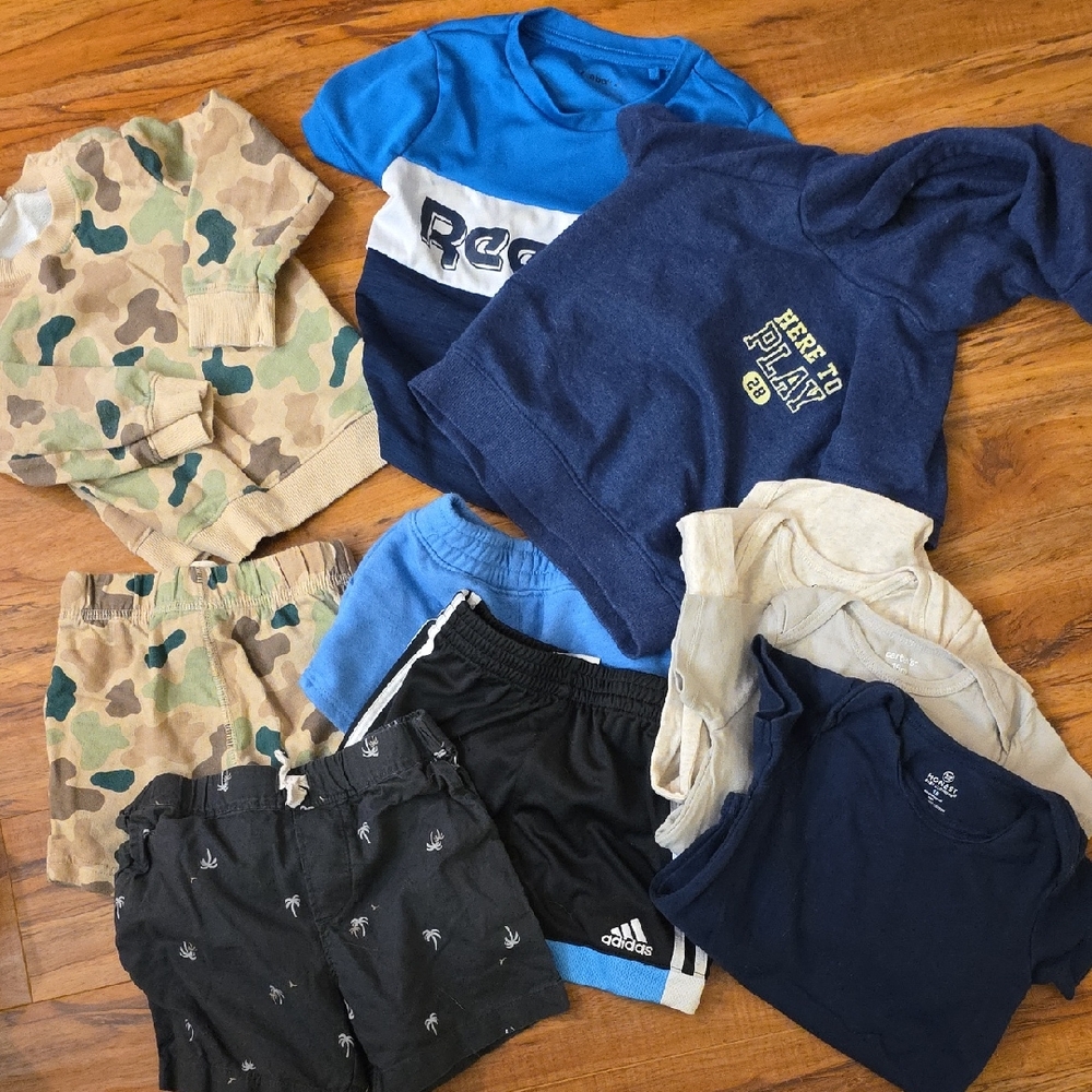 Carter's Charcoal Gray Baby Outfit